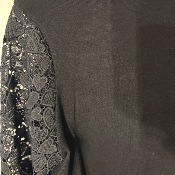 Sioni Black Blouse with Sheer Heart Sleeves. - Picture 8 of 8